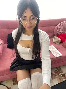 Snapshot of Jade_Zephyra chatting on March 2, 2026, 3:41 pm Jade Zephyra online show from March 2, 2026, 3:41 pm