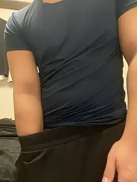 YU-KI00 online show from November 14, 2025, 12:26 pm