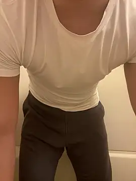 YU-KI00 online show from November 16, 2025, 11:16 am