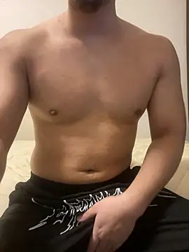 YU-KI00 online show from December 14, 2025, 6:08 am