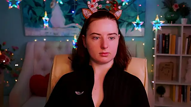 AnnTerry  online show from December 21, 2024, 4:52 am