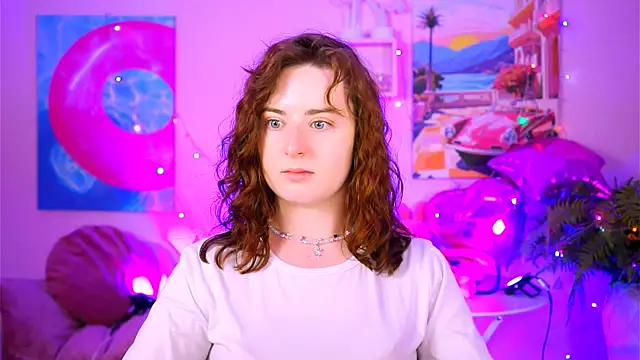 AnnTerry  online show from September 21, 2025, 12:18 pm