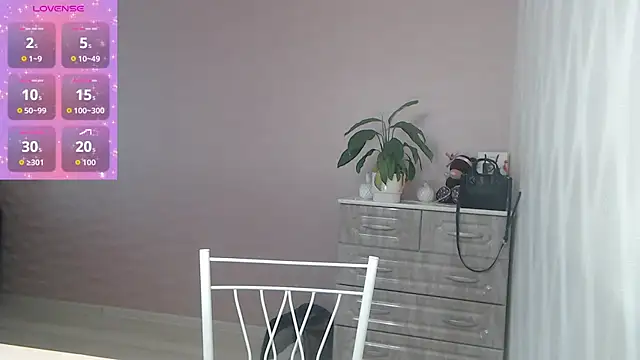 WendyWillson online show from November 27, 2025, 6:26 am