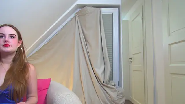 DanaDrake online show from October 4, 2025, 6:28 pm