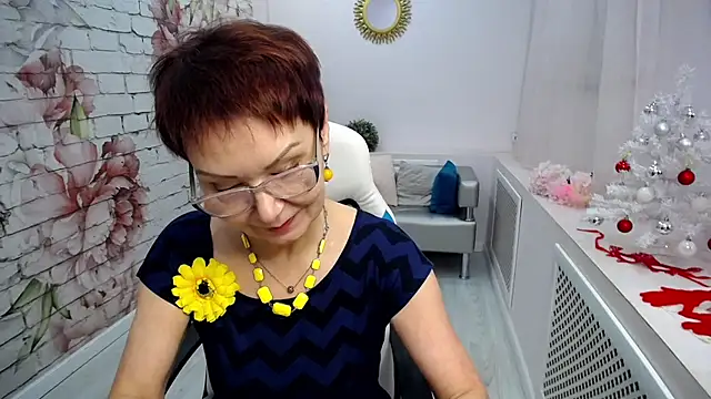 Cutie Asya online show from December 5, 2024, 8:00 am