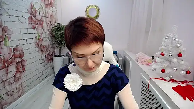 Cutie Asya online show from December 10, 2024, 11:00 am