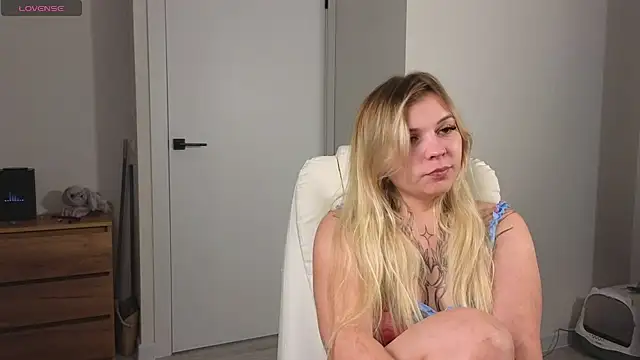 Kate Legend online show from July 1, 2026, 4:36 am