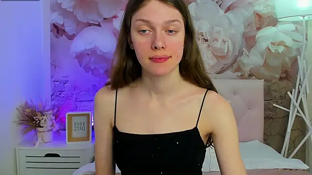 JaneBrowni online show from March 19, 2025, 4:24 pm