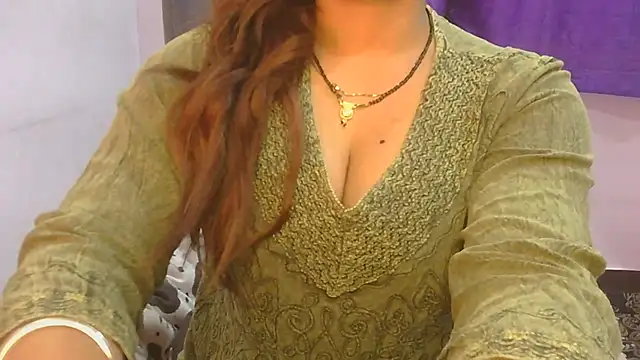 cutie-taara online show from December 18, 2025, 4:29 am