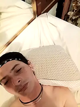 frank32love online show from March 29, 2026, 9:59 pm