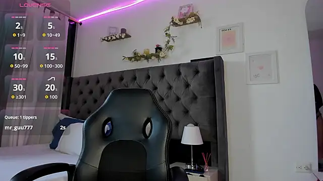 Amiirra  online show from March 9, 2026, 10:25 pm