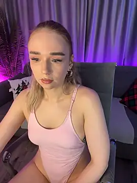 Eva Millss online show from December 16, 2024, 1:11 pm