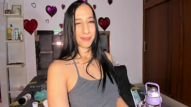 Carol M8 online show from February 19, 2025, 2:33 am