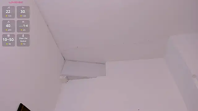 zulyjones online show from October 6, 2025, 12:13 pm