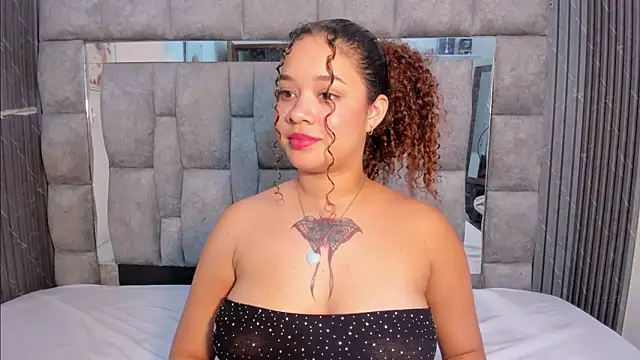 zulyjones online show from November 26, 2025, 1:12 pm