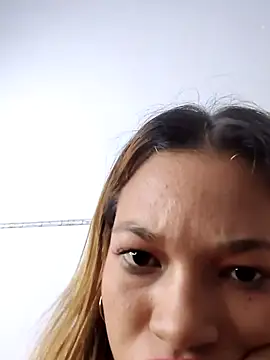 Snapshot of carolanyi chatting on October 14, 2025, 2:12 am carolanyi online show from October 14, 2025, 2:12 am