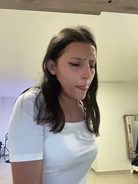 EmySofia online show from December 20, 2024, 10:22 pm