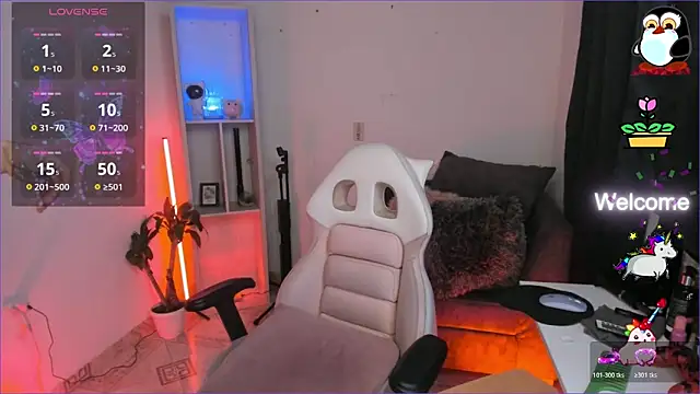 odelei online show from November 28, 2025, 12:30 pm