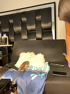 chiquimaturesexy online show from March 15, 2025, 2:12 pm