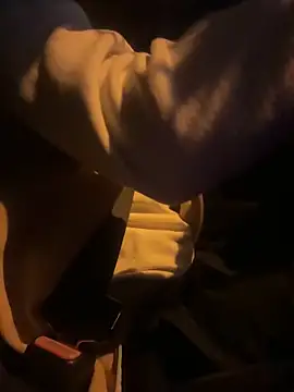 Snapshot of djtimka chatting on February 13, 2026, 5:20 pm djtimka online show from February 13, 2026, 5:20 pm