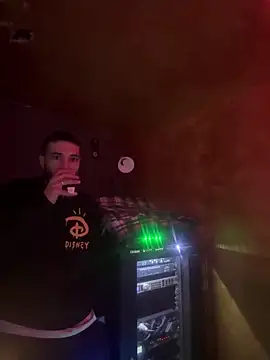 Snapshot of djtimka chatting on February 18, 2026, 6:59 pm djtimka online show from February 18, 2026, 6:59 pm