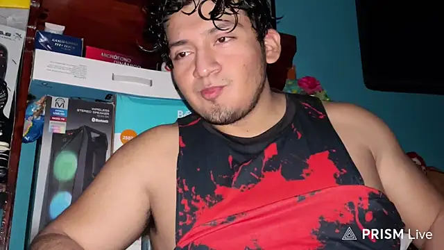 Snapshot of YoElMasHot chatting on February 6, 2026, 5:12 am YoElMasHot online show from February 6, 2026, 5:12 am