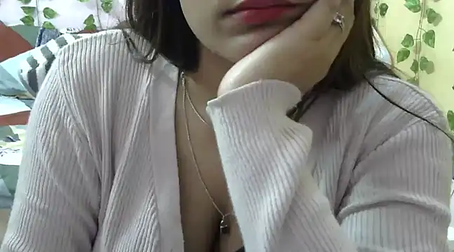 Snapshot of Bold_Pooja chatting on February 21, 2025, 4:40 am Bold Pooja online show from February 21, 2025, 4:40 am