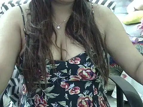 Snapshot of Bold_Pooja chatting on May 16, 2026, 10:36 am Bold Pooja online show from May 16, 2026, 10:36 am