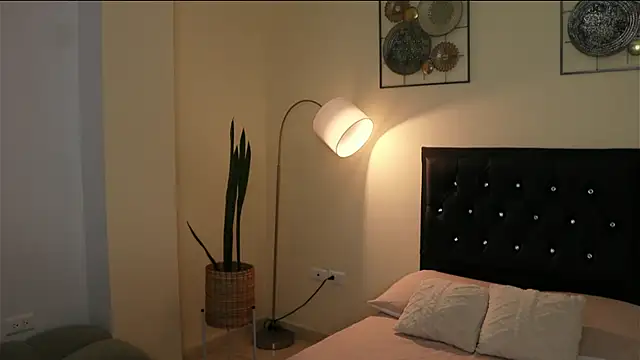 paauly online show from April 23, 2026, 10:36 am