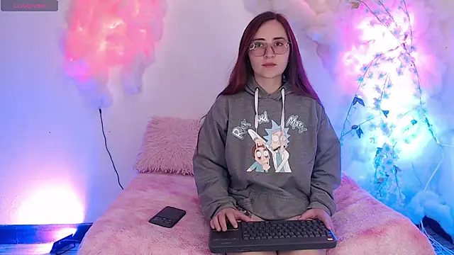 centaurigirl online show from January 23, 2025, 2:55 am