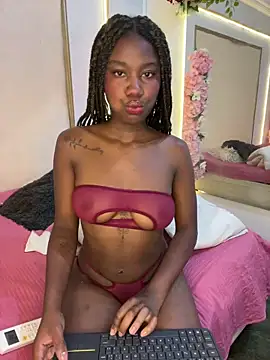 Roxxana-queen online show from March 21, 2026, 4:54 pm