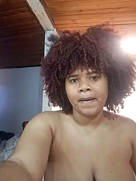 DANIELA MICHEL online show from November 16, 2025, 4:12 pm