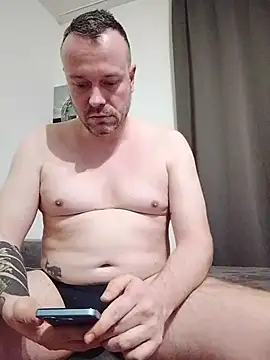 mikaaaaase online show from March 4, 2026, 10:16 pm