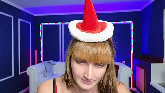 Snapshot of Nika_Kitten chatting on December 30, 2024, 6:20 am Nika Kitten online show from December 30, 2024, 6:20 am