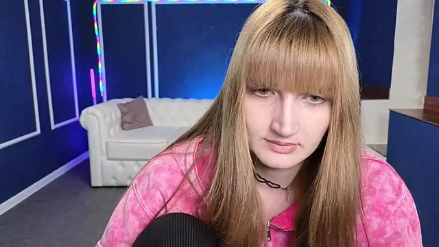 Snapshot of Nika_Kitten chatting on March 3, 2025, 6:44 pm Nika Kitten online show from March 3, 2025, 6:44 pm