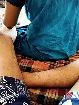 tncute callboyi online show from October 6, 2025, 2:42 am