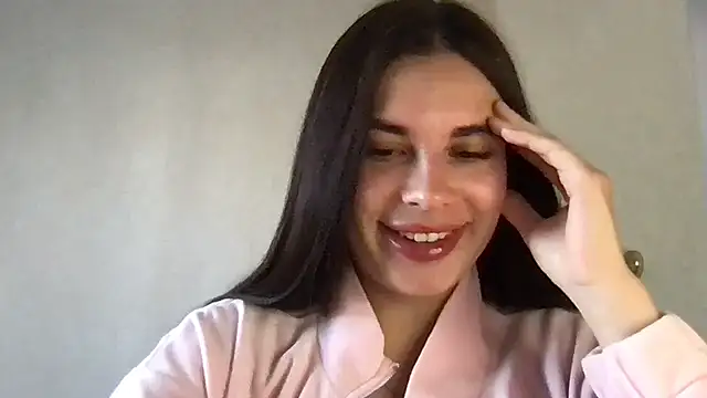 MoonriseGoddess online show from April 13, 2026, 10:21 am