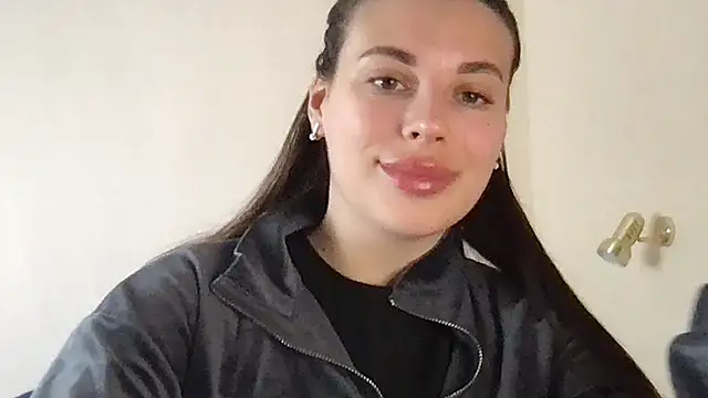 MoonriseGoddess online show from April 25, 2026, 9:23 am