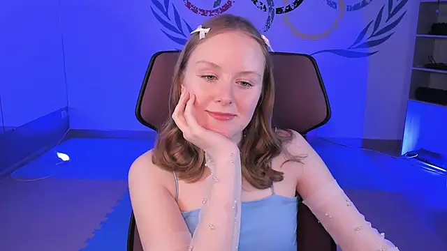 VivienLeeigh online show from December 11, 2024, 8:18 pm