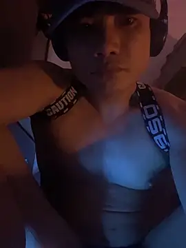 Snapshot of TaiwanSlutBitch chatting on December 2, 2024, 7:03 am TaiwanSlutBitch online show from December 2, 2024, 7:03 am