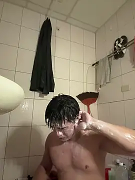 Snapshot of TaiwanSlutBitch chatting on October 18, 2025, 1:52 am TaiwanSlutBitch online show from October 18, 2025, 1:52 am