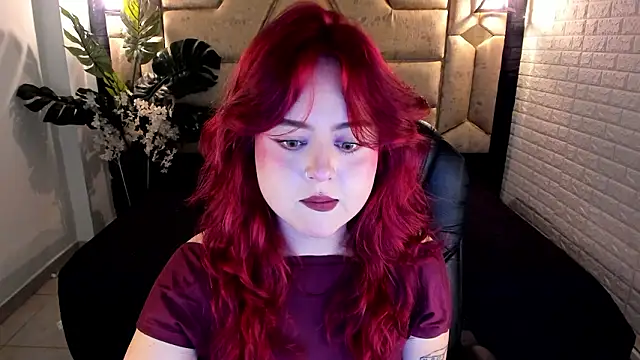 crimson tati  online show from March 25, 2026, 4:07 am