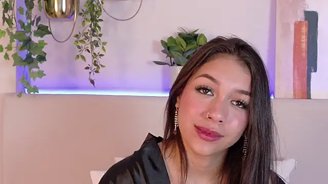 Snapshot of MiaOconner chatting on January 20, 2025, 5:48 pm MiaOconner online show from January 20, 2025, 5:48 pm