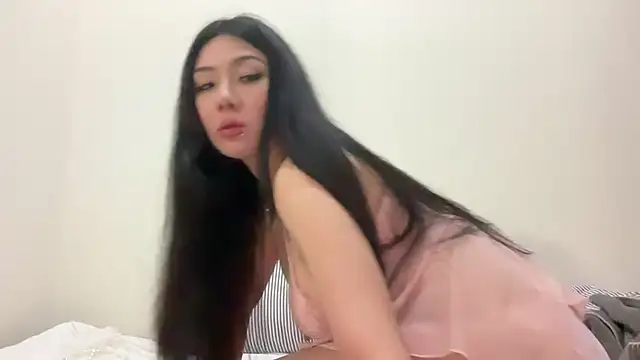 MissRegina online show from February 25, 2025, 3:49 pm