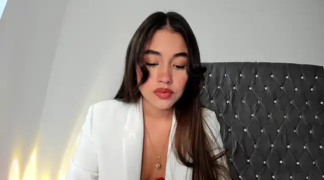 Snapshot of AriaMontgomery chatting on January 22, 2025, 1:20 am AriaMontgomery online show from January 22, 2025, 1:20 am