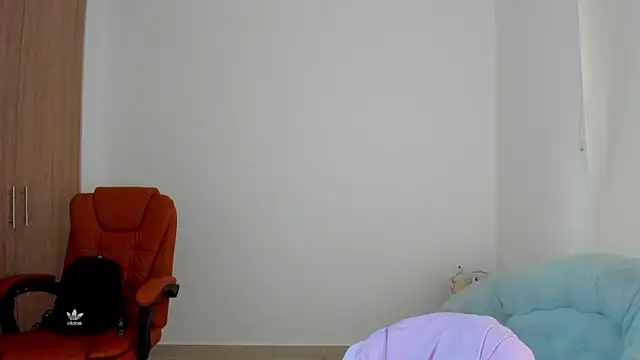 Snapshot of AriaMontgomery chatting on March 11, 2025, 5:38 am AriaMontgomery online show from March 11, 2025, 5:38 am