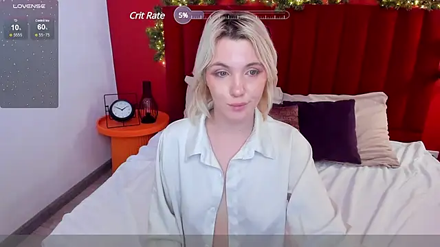 Snapshot of Fluffy_Monica chatting on January 14, 2025, 8:09 am Fluffy Monica online show from January 14, 2025, 8:09 am