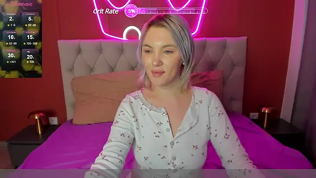 Snapshot of Fluffy_Monica chatting on January 24, 2025, 8:55 am Fluffy Monica online show from January 24, 2025, 8:55 am