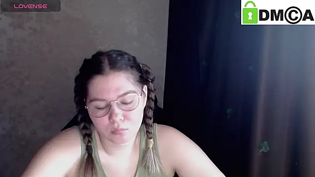 holy michela online show from November 17, 2025, 7:03 am