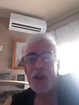 Snapshot of pacomerculo chatting on July 19, 2026, 9:02 am pacomerculo online show from July 19, 2026, 9:02 am